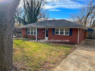 990 Harrison St, Florissant, MO 63031