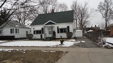 2nd image of 906 W Jamieson St
