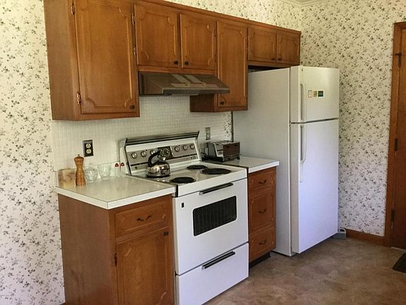 5th image of 14 Lincoln Ave