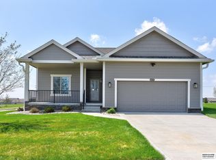 17868 Tibbles St, Omaha, NE 68116