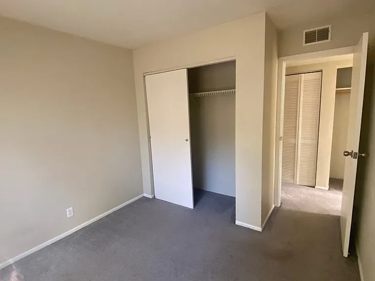 414 W Elizabeth — Photo 9