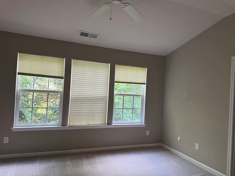 6613 Rothchild Dr — Photo 10