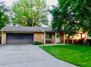 5007 W Wedgewood Ln, Muncie, IN 47304
