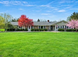 1 Demott Dr, Whitehouse Station, NJ 08889