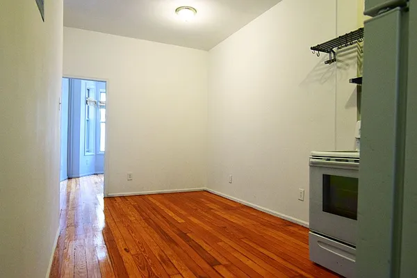 Rented by Coda Real Estate NYC | media 21