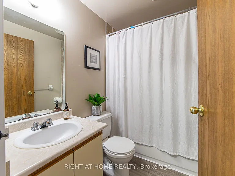 35 Green Valley Dr #1714 — Photo 17