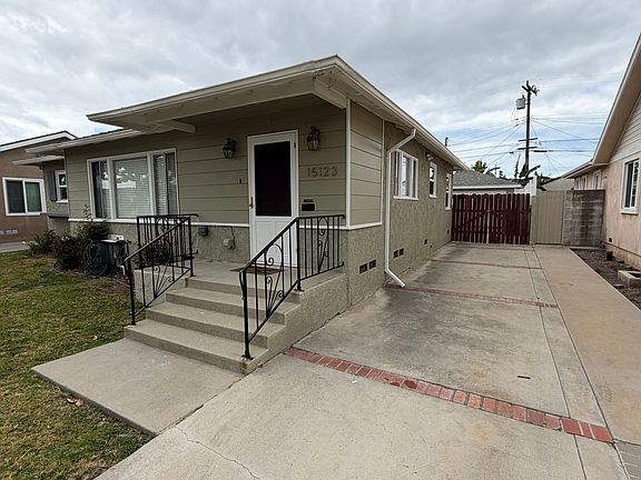 2nd image of 15123 Kornblum Ave