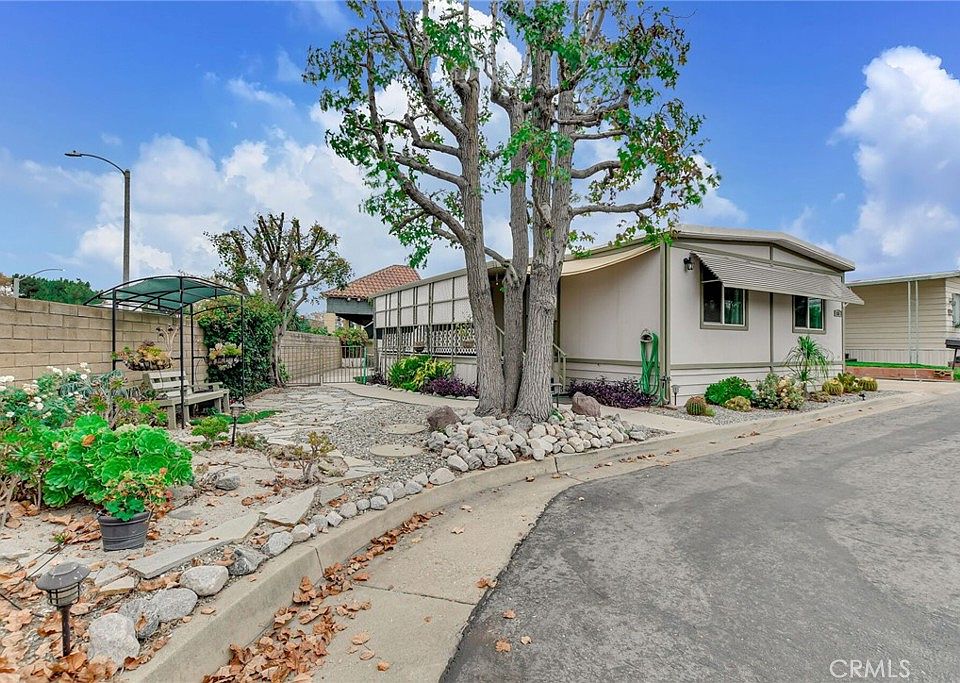1st image of 3945 Bradford St Spc 135