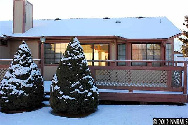 1st image of 826 Mahogany Dr