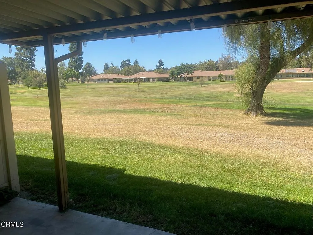 2 bed, 2.0 bath, 1064 sqft, $3,330 — Photo 3