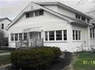 159 Chestnut St, Leetonia, OH 44431