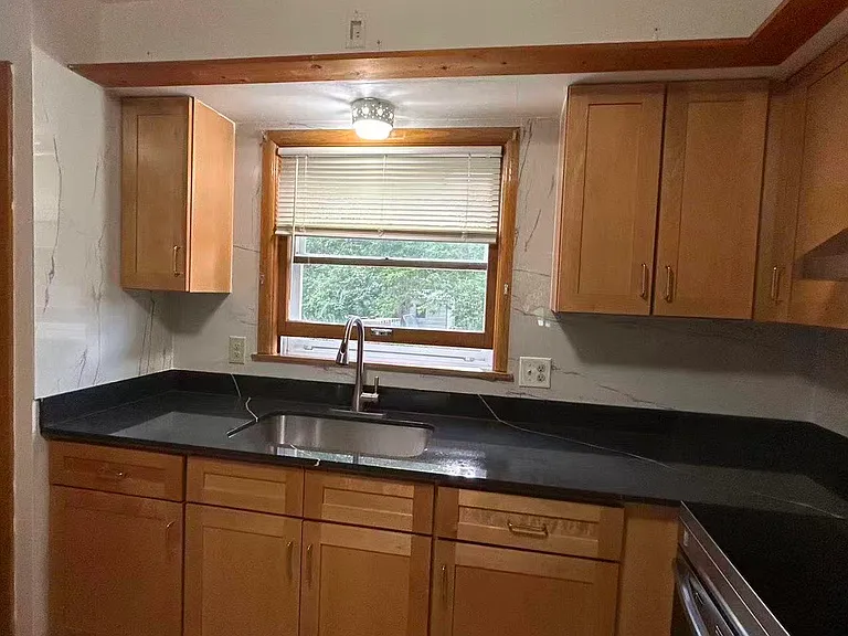 2345 Brooksprings Dr — Photo 10