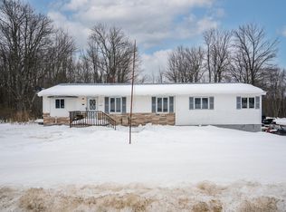 1420 Main St, Sumner, ME 04292