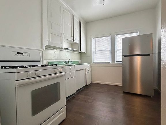 3rd image of 457 E 148th St #1