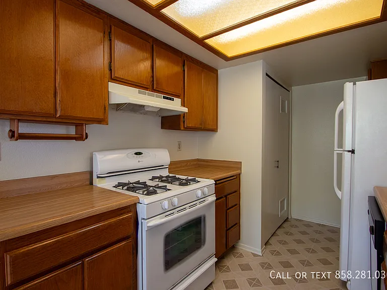 9356 Twin Trails Dr #201 — Photo 8