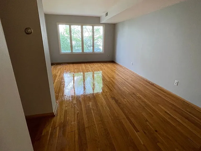 70 W Northwood Ave — Photo 24