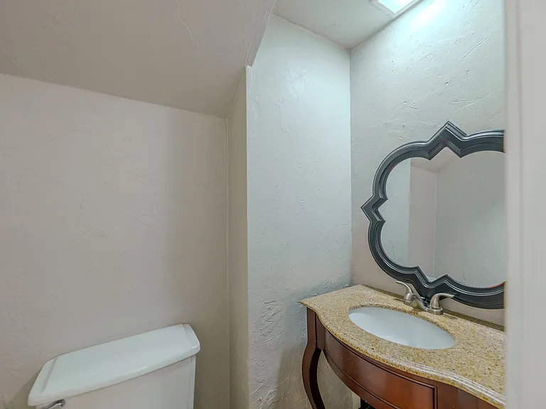 3326 Rock Creek Way — Photo 7