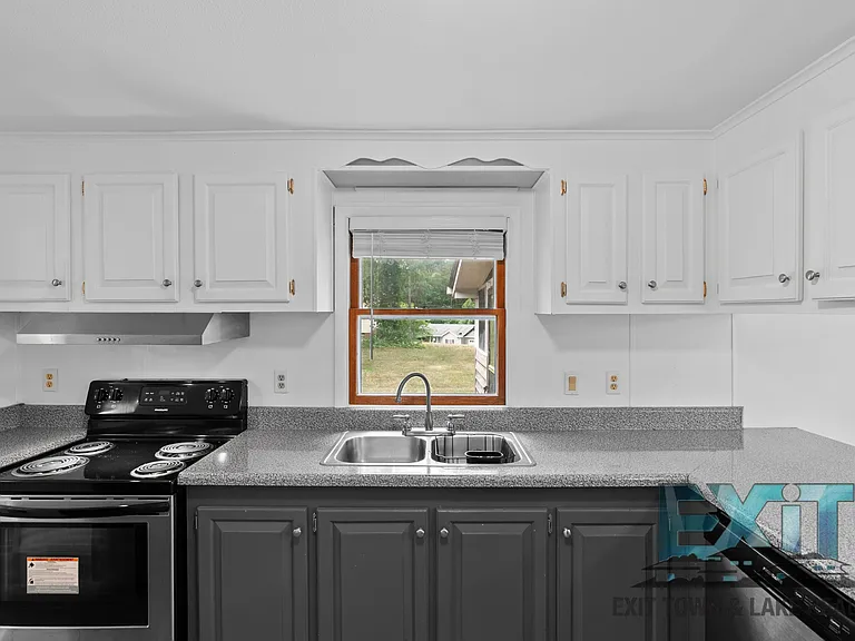 422 Tanglewood Dr — Photo 11
