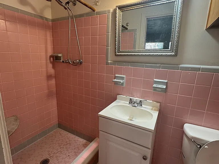 357 Dubs Dr — Photo 16