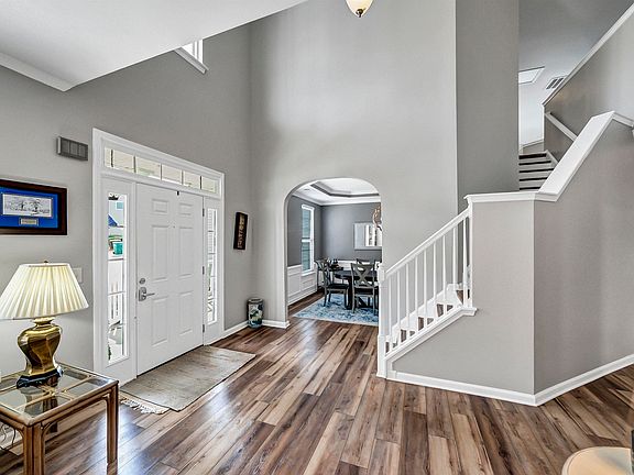 5th image of 224 Millwright Dr