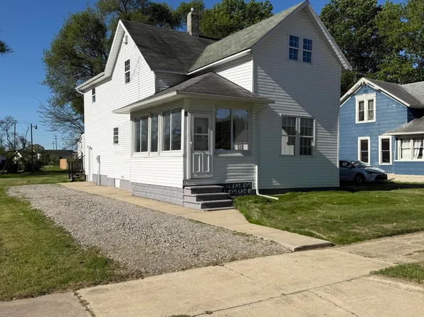 8 W Pearl St, Hamlet, IN 46532