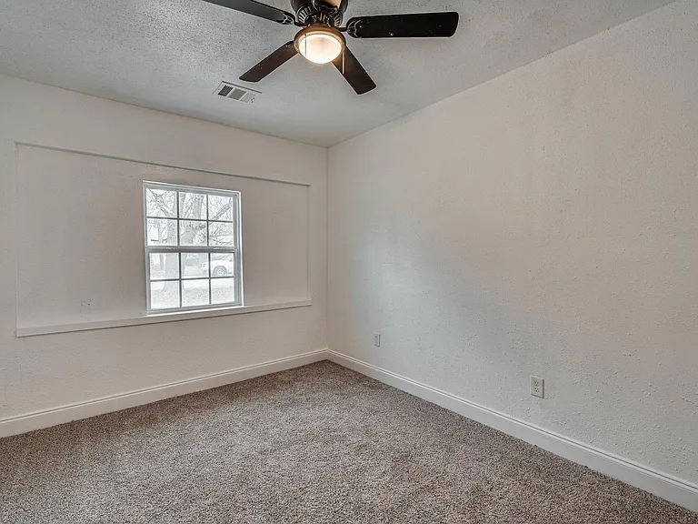 2110 Aggie Dr — Photo 21