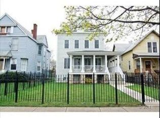 4883 N Ravenswood Ave #1, Chicago, IL 60640