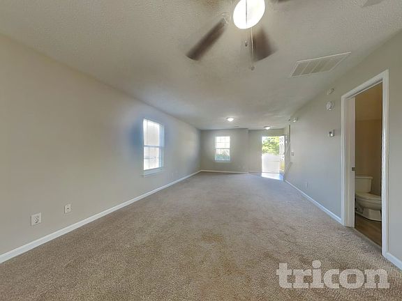 3rd image of 33 Abbey Ln NW