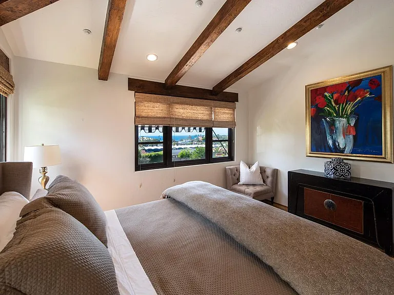 208 S Rios Ave — Photo 12