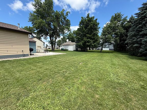 4th image of 650 Oahe Ave