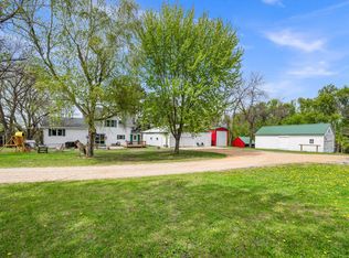1730 E 260th St, New Prague, MN 56071
