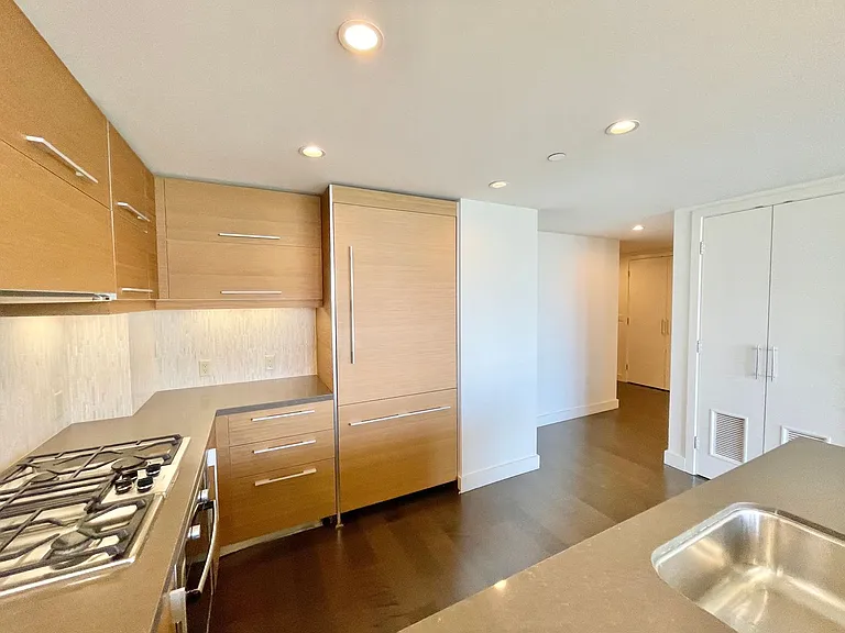 420 Mission Bay Blvd N #703 — Photo 6