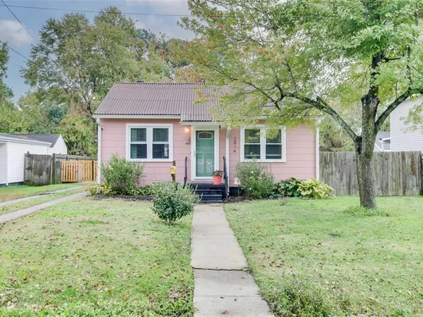 2814 Mark St, Chesapeake, VA 23324