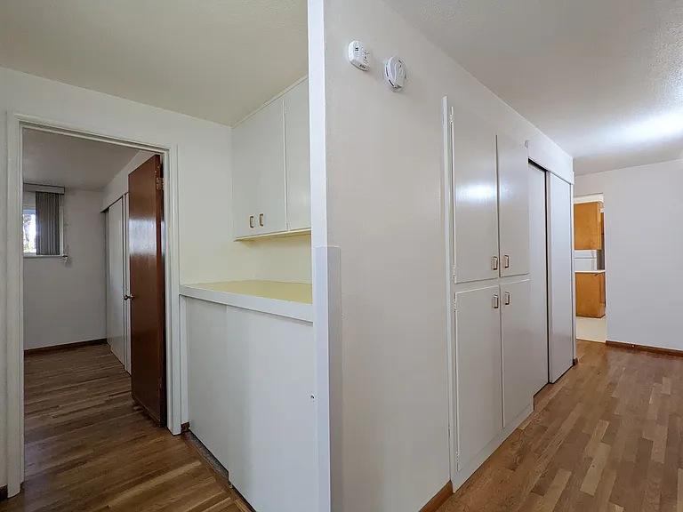 245 E 36th Ave — Photo 15