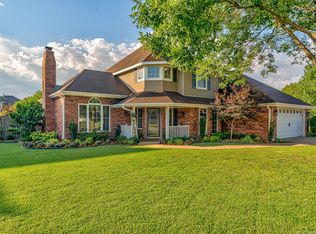 1924 Putnam Dr, Bartlesville, OK 74006