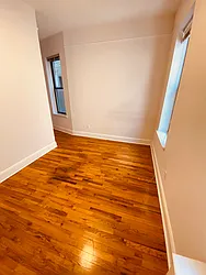 Rented by Metropolis Real Estate of Manhattan