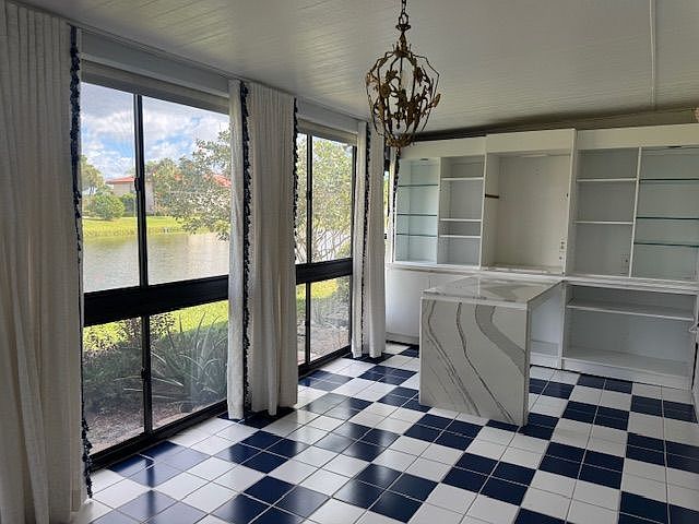 2nd image of 8045 Eastlake Dr APT 1D