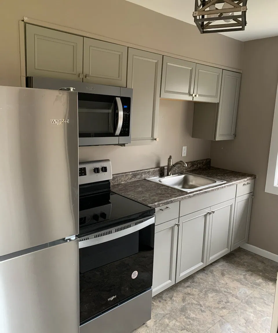 1 bed, 550 sqft, $1,300 — Photo 4