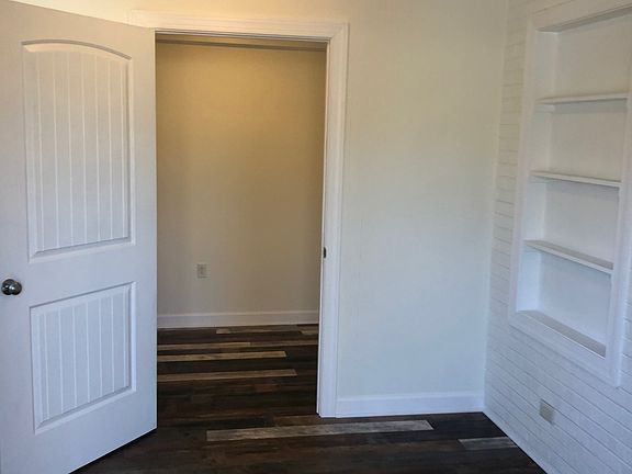 3rd image of 11517 Yorkdale Dr