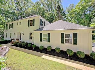 29 Glenwood Rd, Colts Neck, NJ 07722