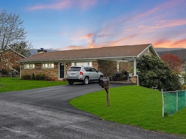 12805 McKay Ave, Cresaptown, MD 21502