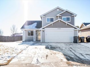5721 Parkside Dr, Cheyenne, WY 82001