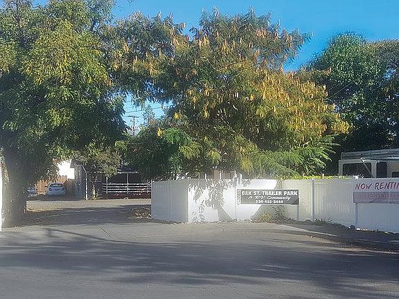 Oak Steet Trailer Park