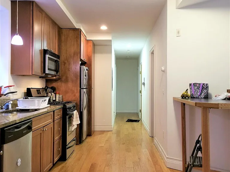 64 Louis Prang St #1A — Photo 10