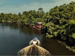 16704 Meisner Rd, Springfield, LA 70462