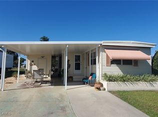 938 Lazy Ln, North Fort Myers, FL 33917