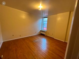 409 E Race St, Martinsburg, WV 25404