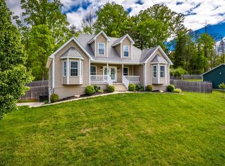 55 Augusta Pnes, Fairmont, WV 26554