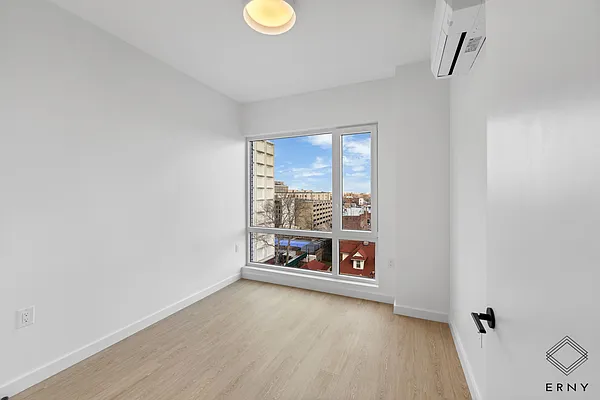 Rented by ERNY LLC | media 23
