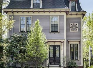 52 Concord Ave, Cambridge, MA 02138